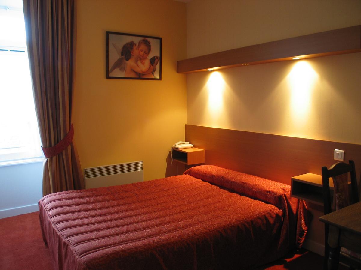 Le Pelican Otel Rochefort-en-Terre Dış mekan fotoğraf